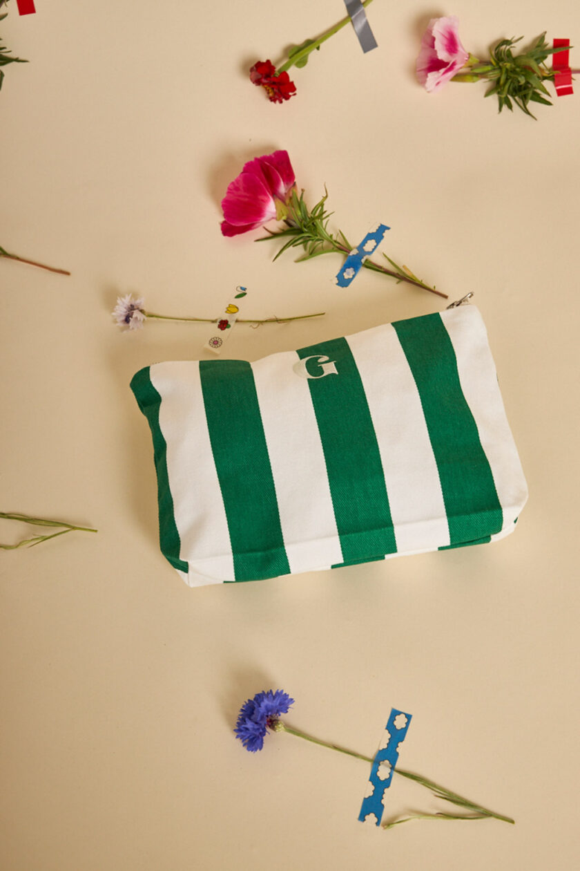 Pochette désordre rayée vert blanc, Graine collection SS25